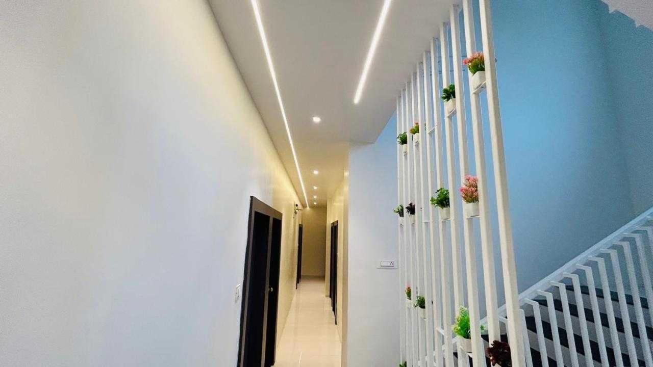 Oyo Hotel Elite Chandrapur Buitenkant foto