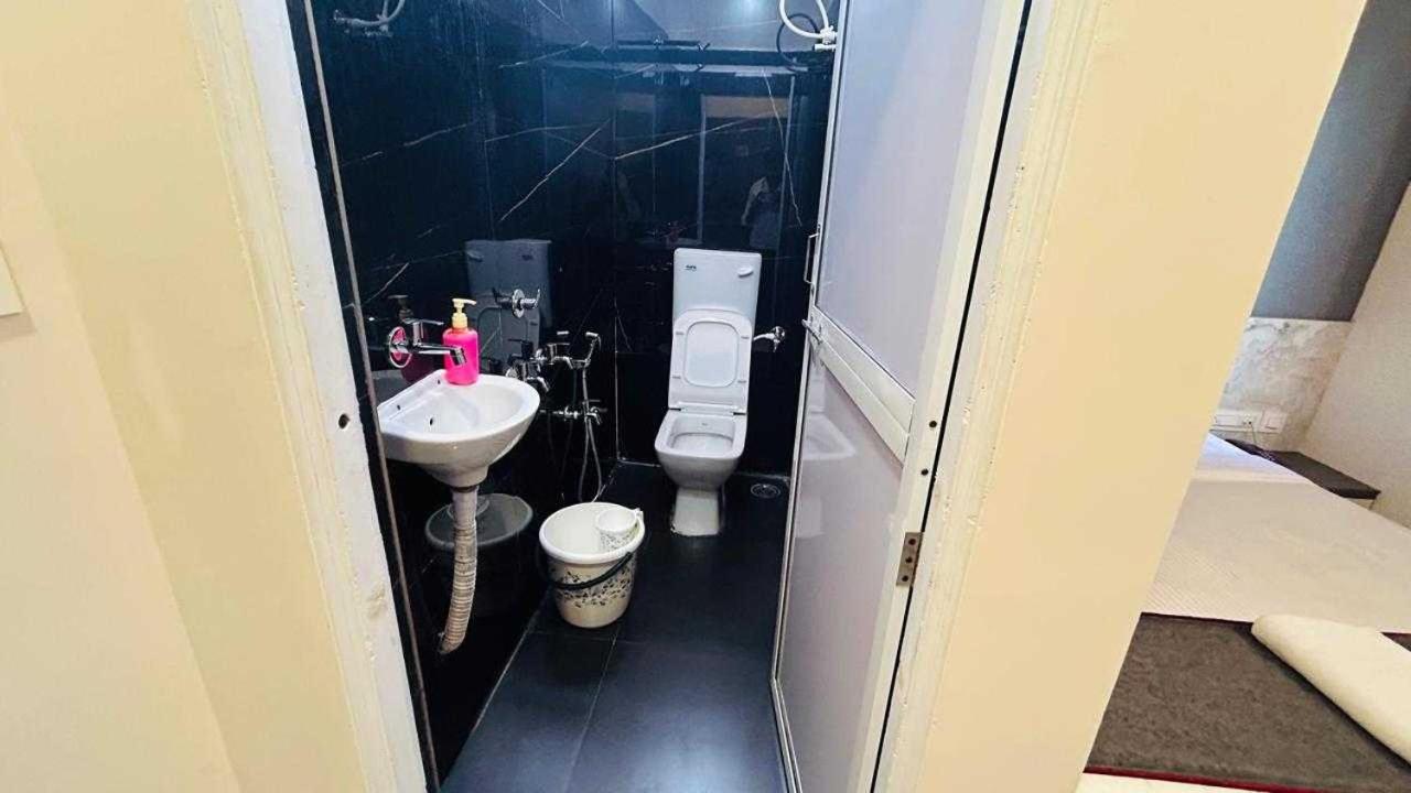 Oyo Hotel Elite Chandrapur Buitenkant foto