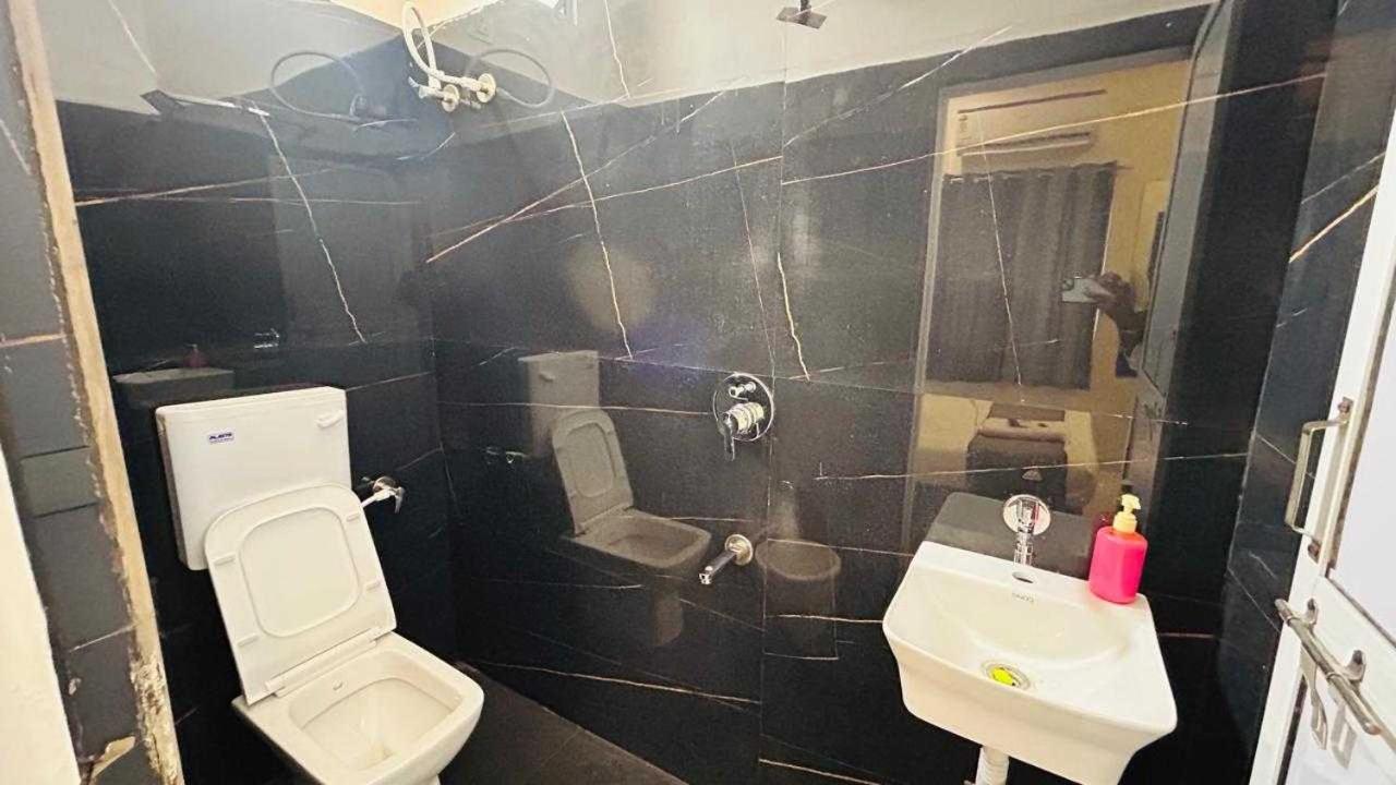 Oyo Hotel Elite Chandrapur Buitenkant foto